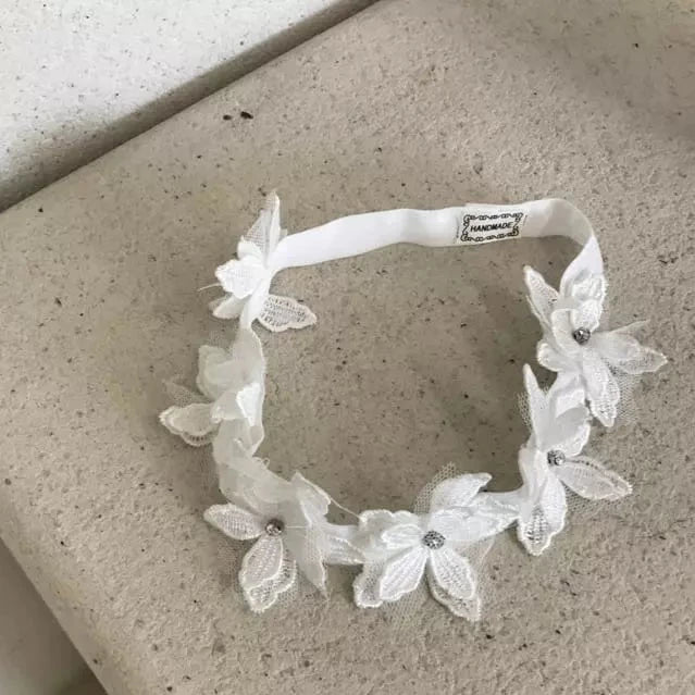 petal party crown